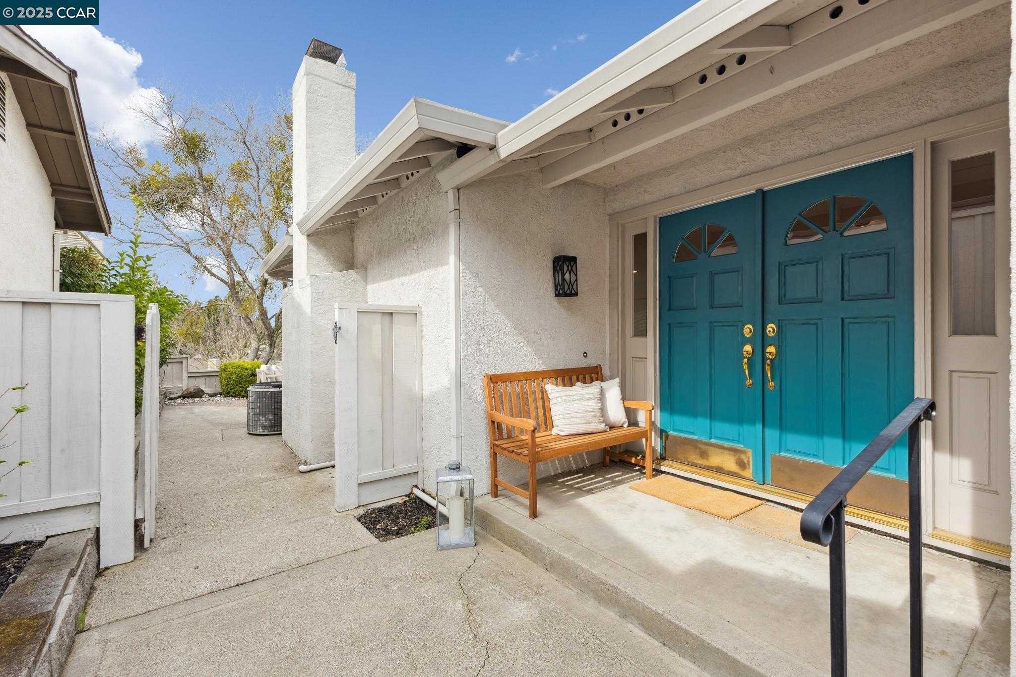 Neighborhood Neighborhood-8