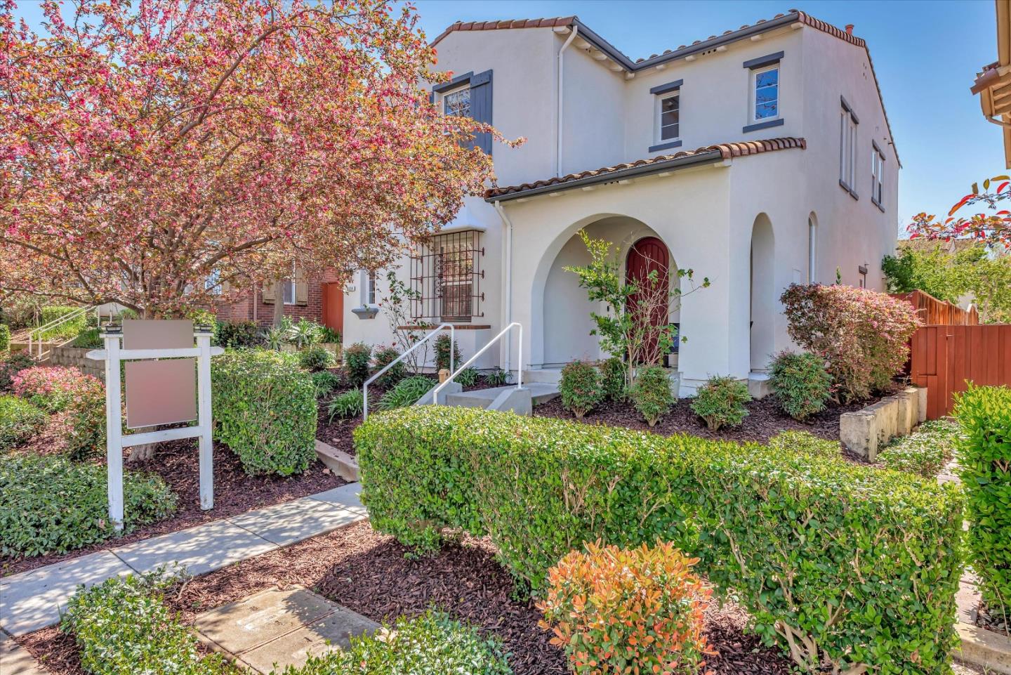 Neighborhood Neighborhood-14