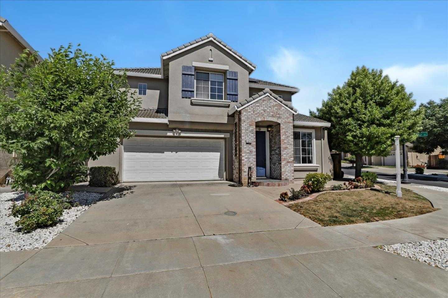 Neighborhood Neighborhood-33