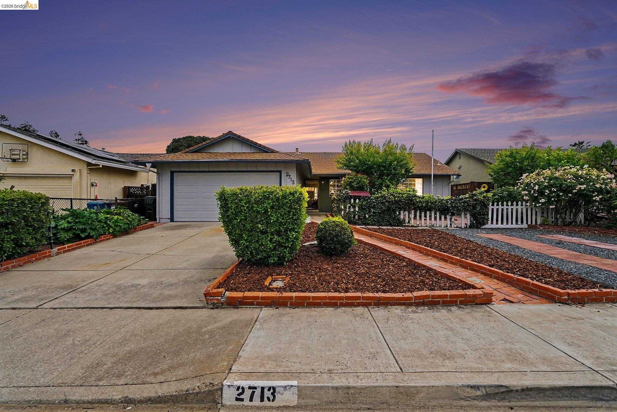 Neighborhood Neighborhood-13
