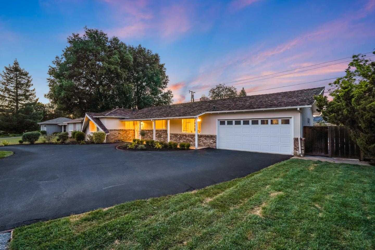 Neighborhood Neighborhood-9