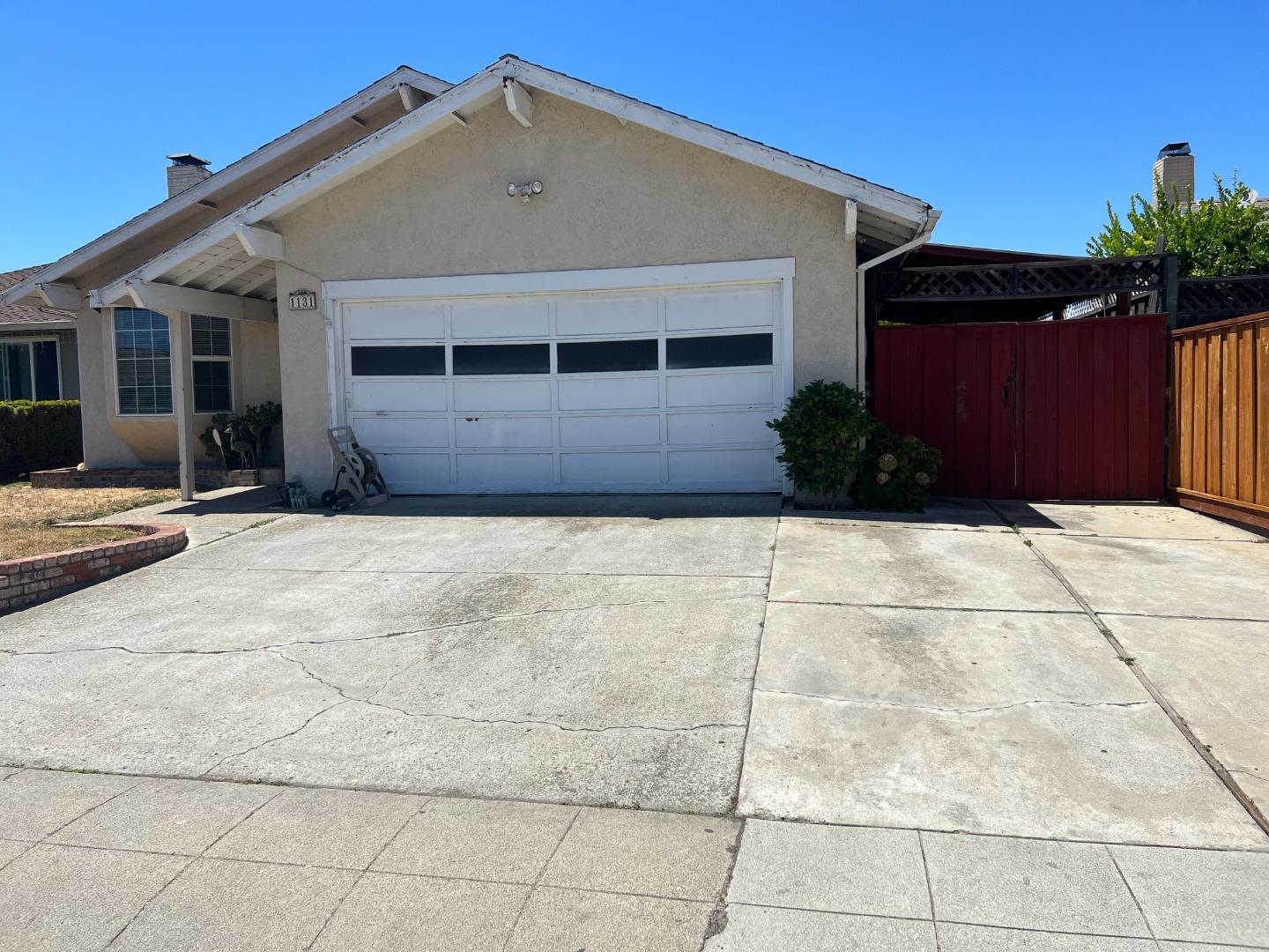 Neighborhood Neighborhood-64