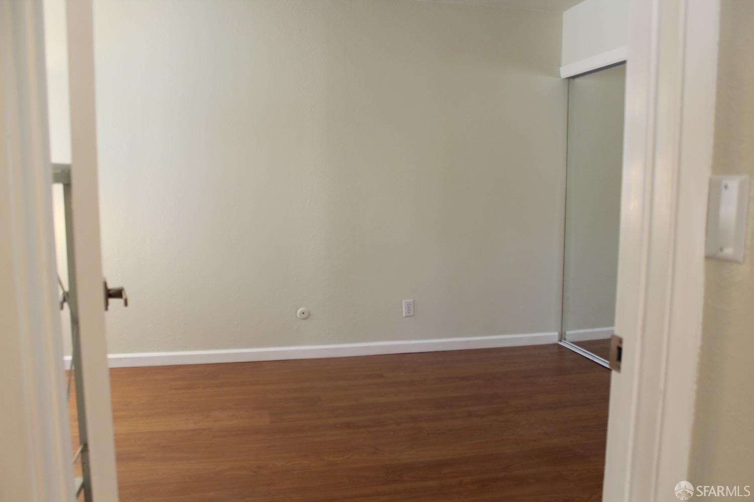 Neighborhood Neighborhood-80