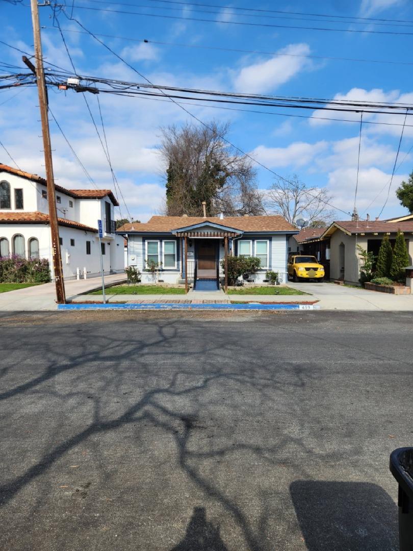 Neighborhood Neighborhood-98