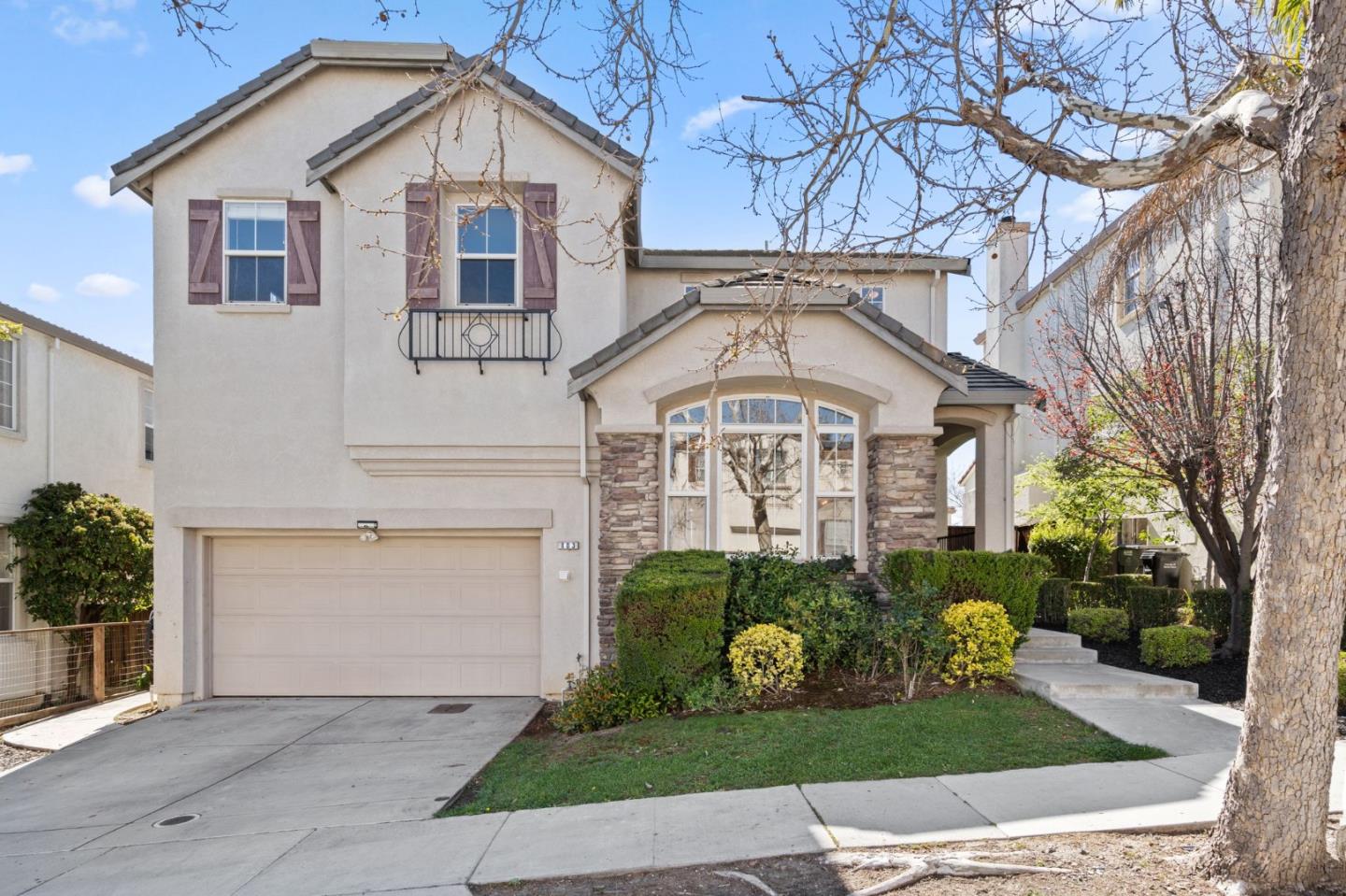 Neighborhood Neighborhood-12