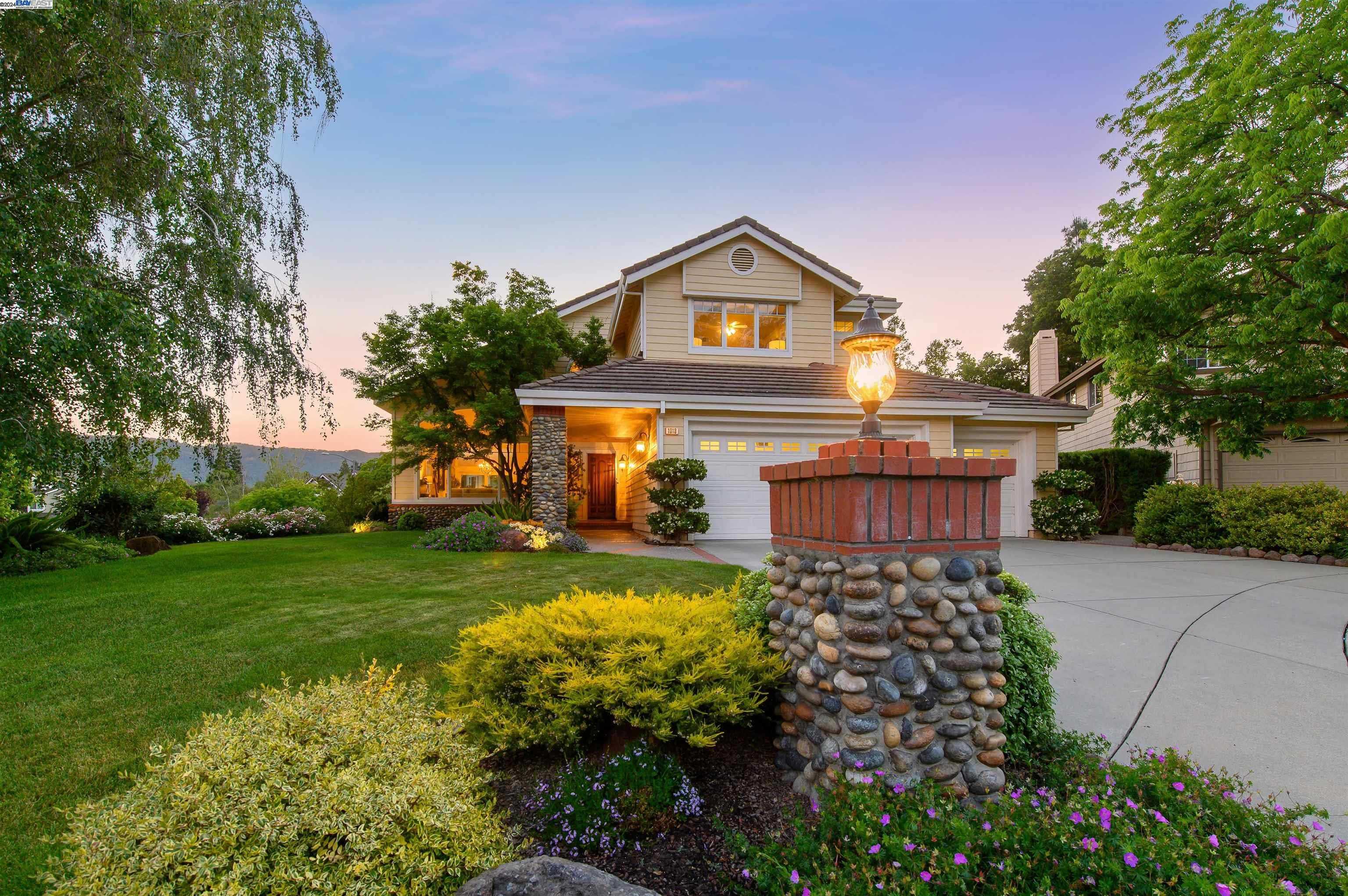 Neighborhood Neighborhood-2