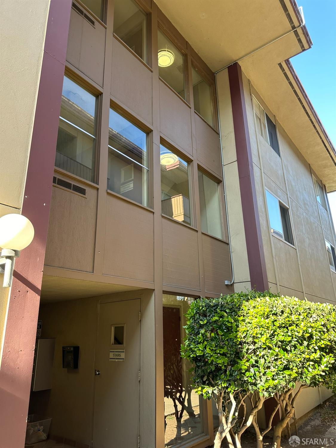 Neighborhood Neighborhood-22