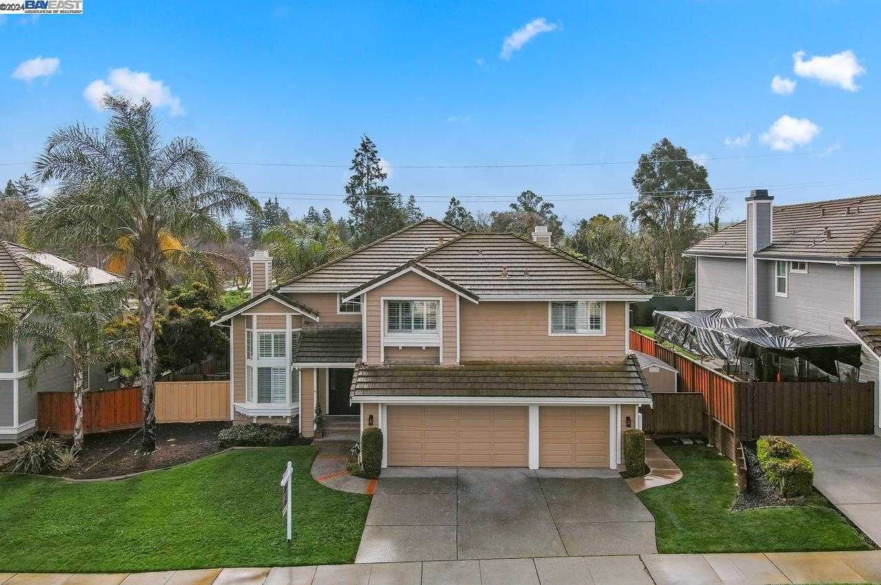 Neighborhood Neighborhood-4