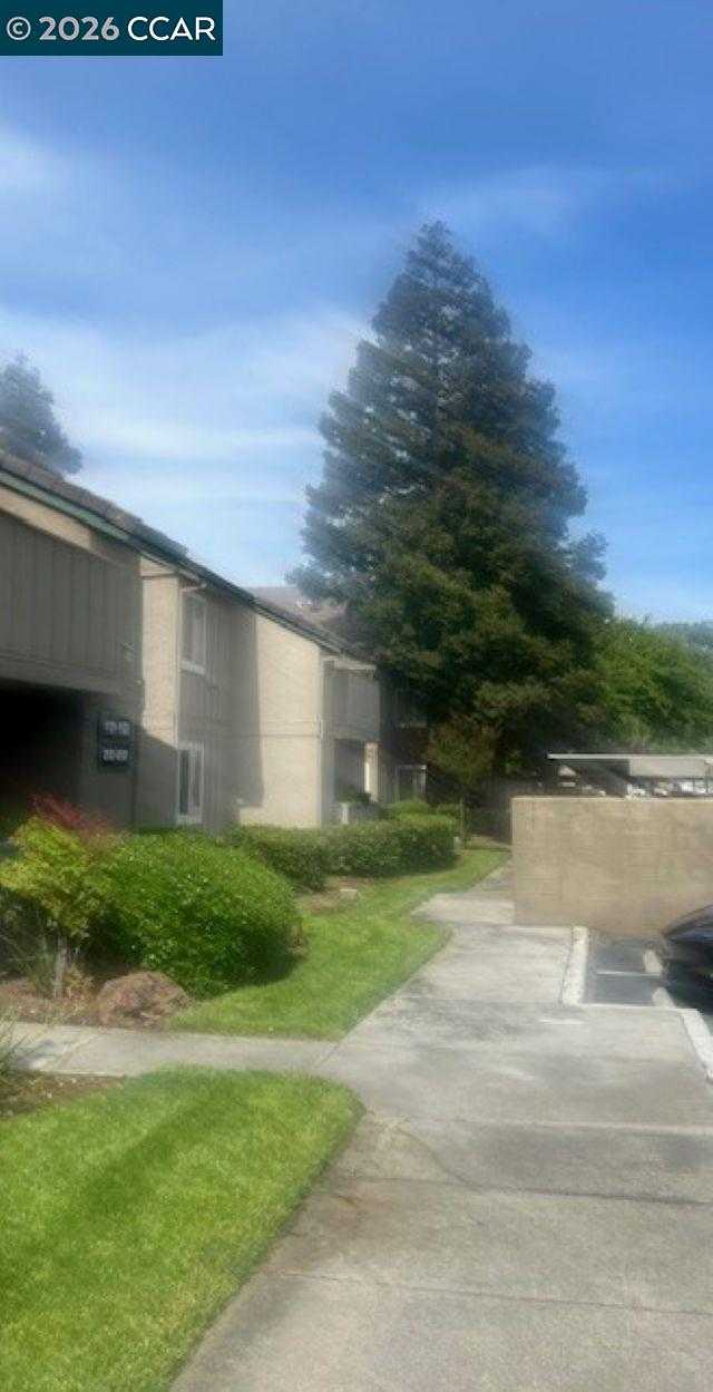 Neighborhood-10
