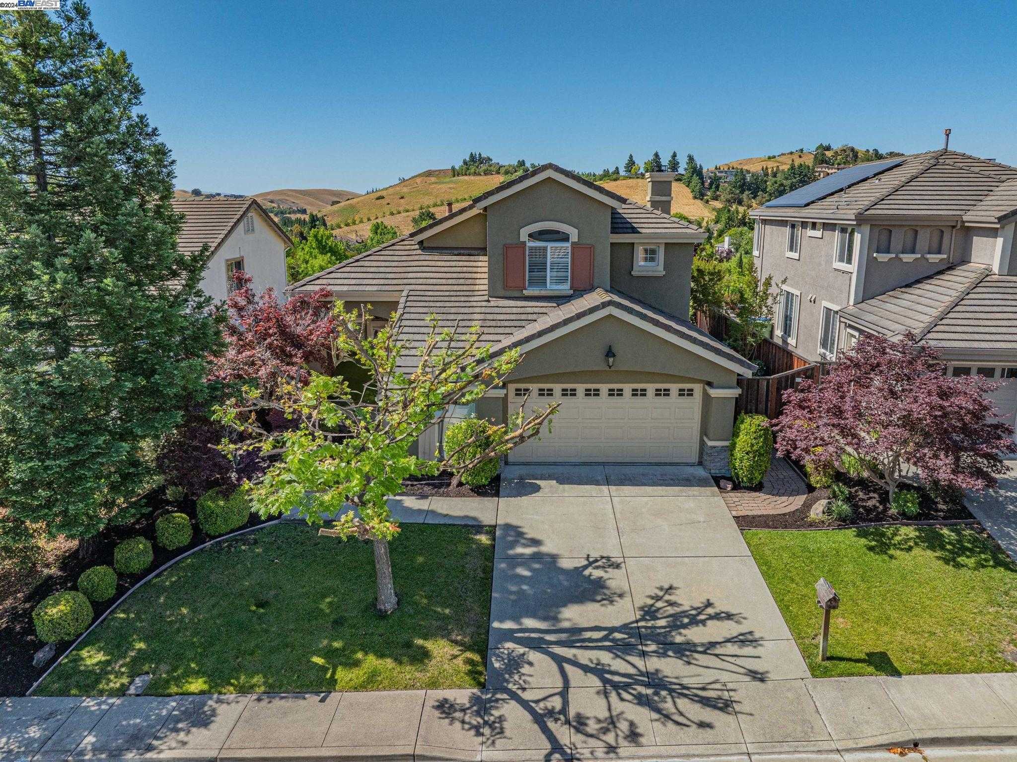 Neighborhood Neighborhood-1