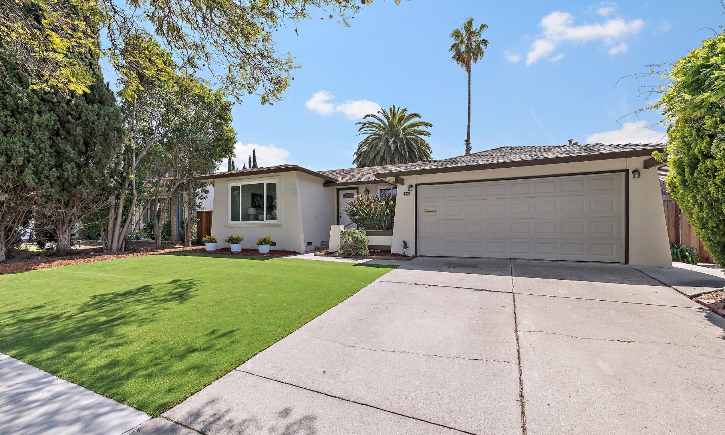 Neighborhood Neighborhood-8