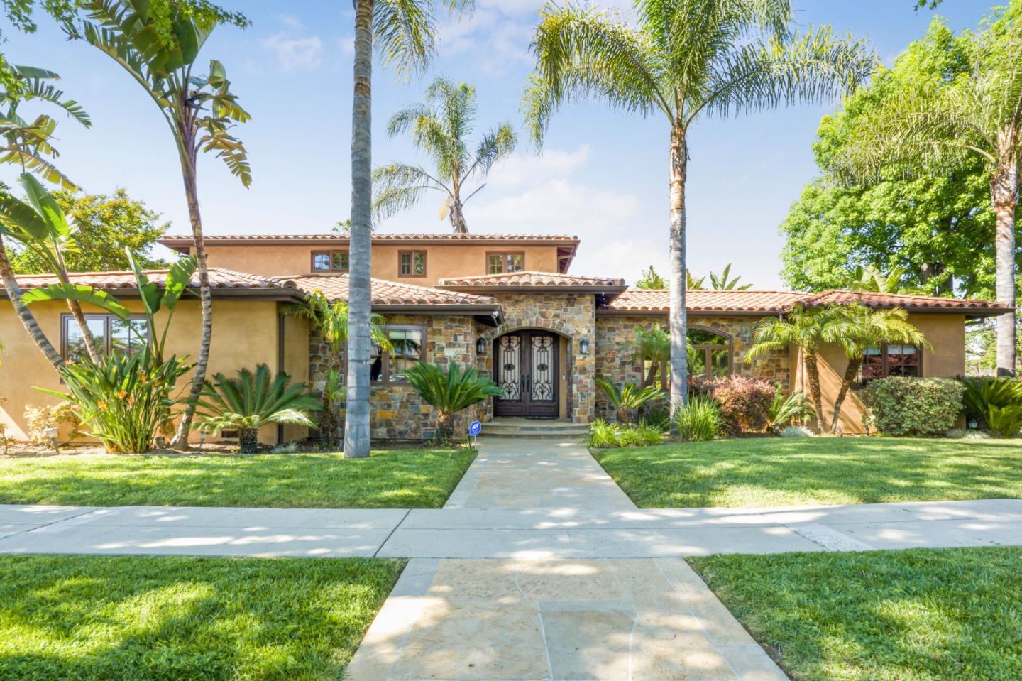 Neighborhood Neighborhood-8