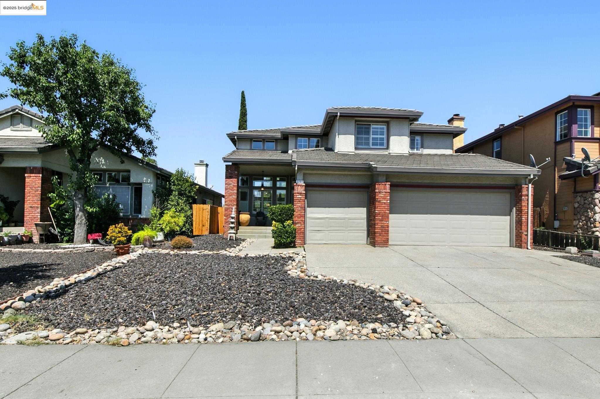 Neighborhood Neighborhood-20