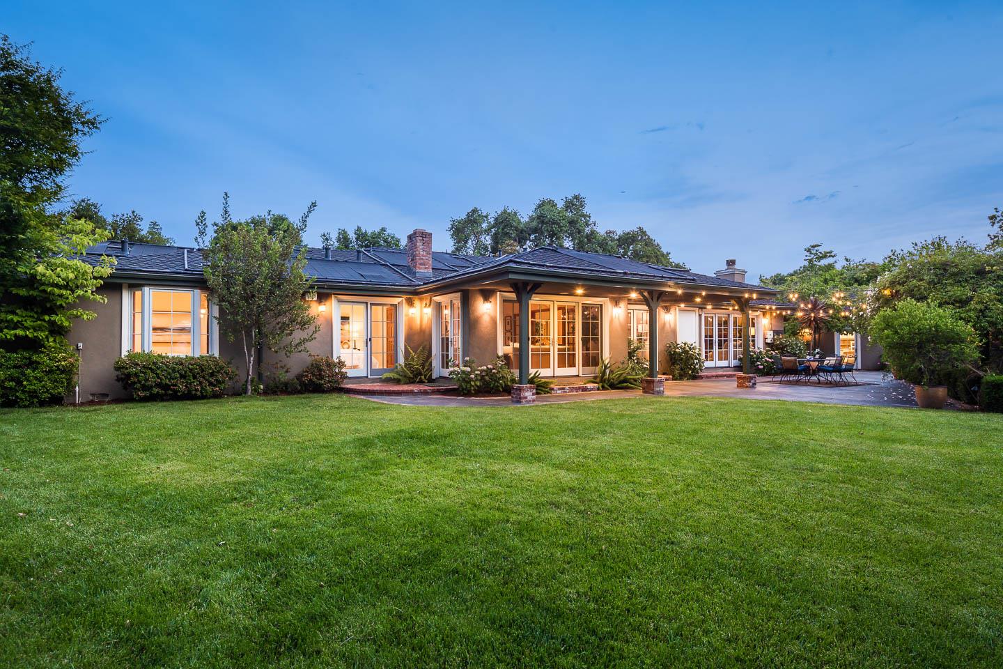 Neighborhood Neighborhood-12