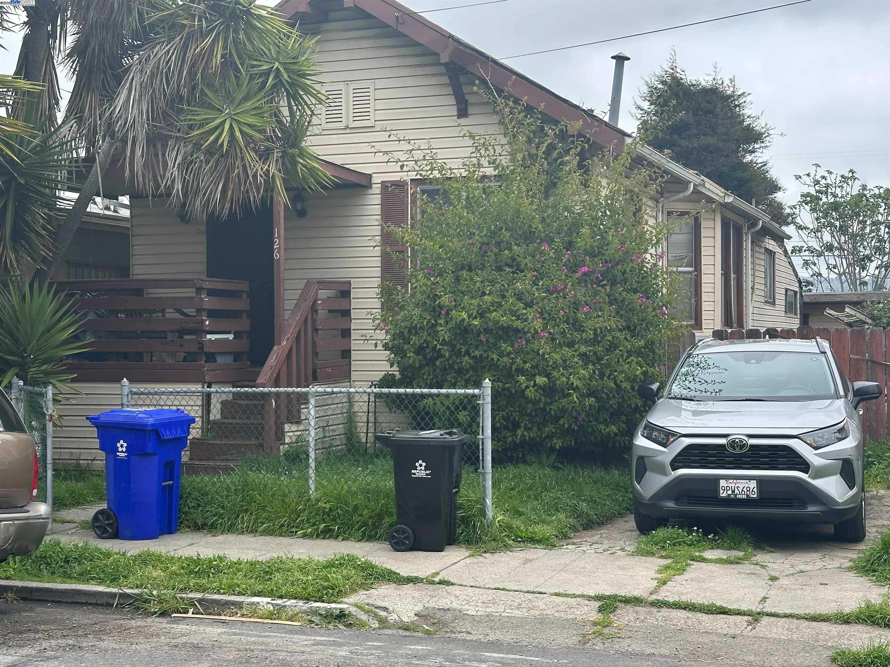 Neighborhood Neighborhood-5