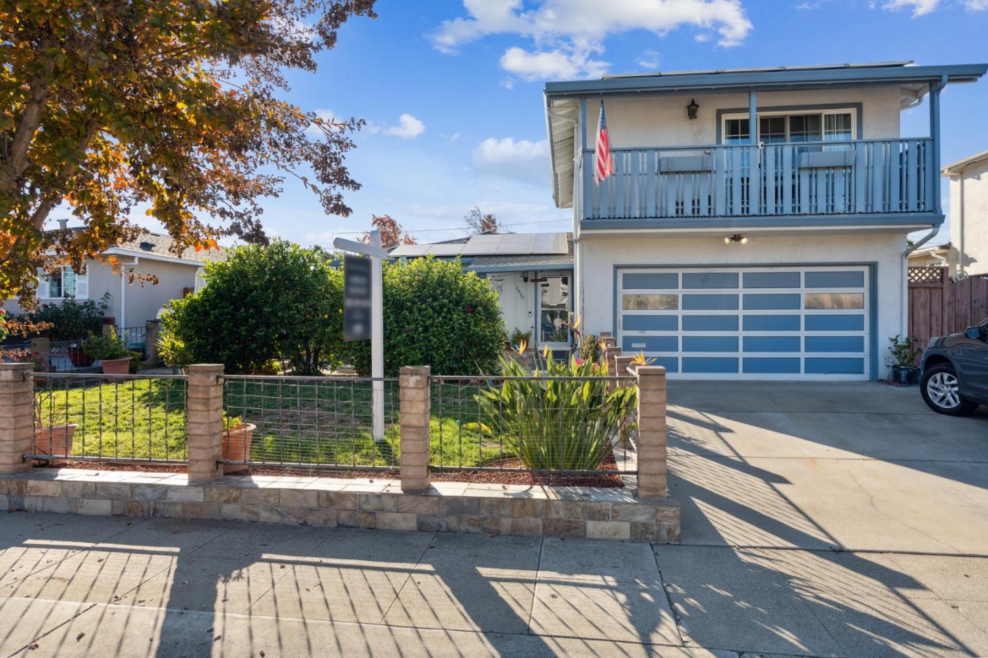 Neighborhood Neighborhood-30