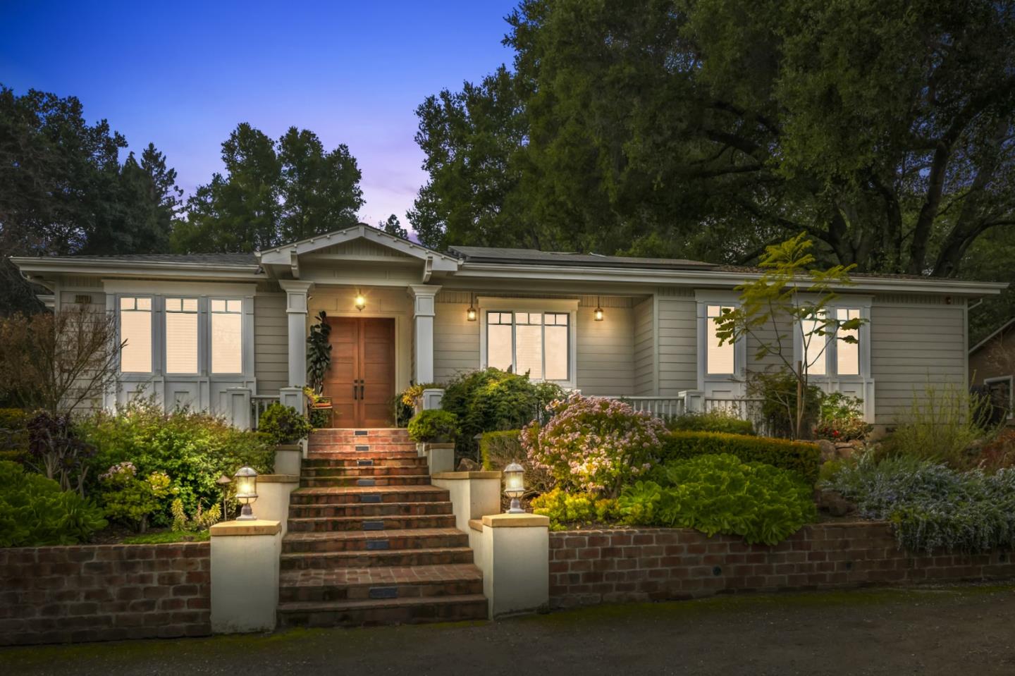 Neighborhood Neighborhood-15