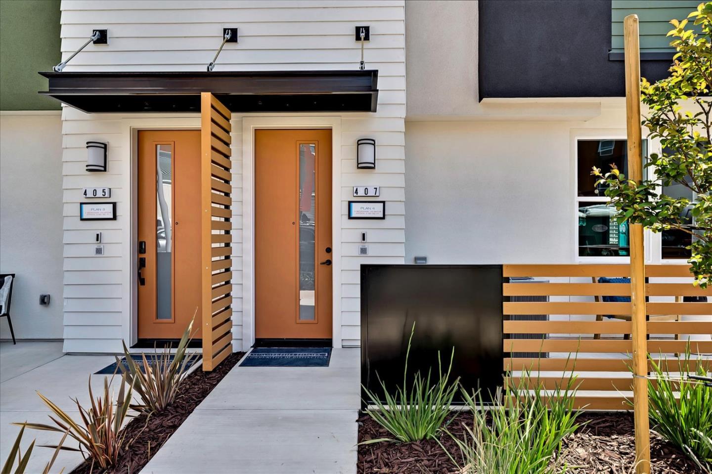 Neighborhood Neighborhood-10