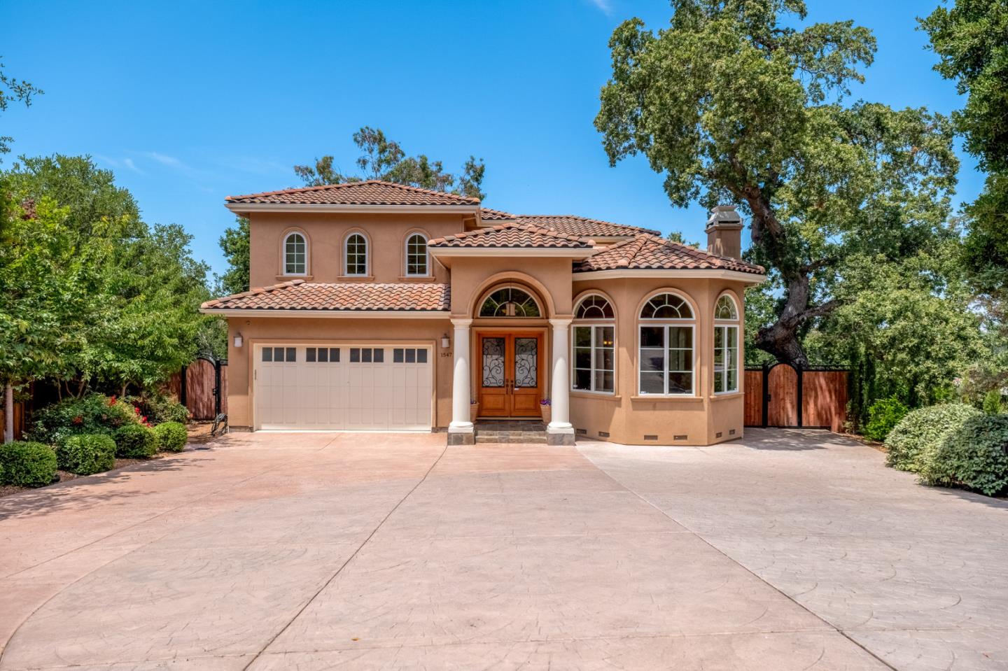 Neighborhood Neighborhood-37