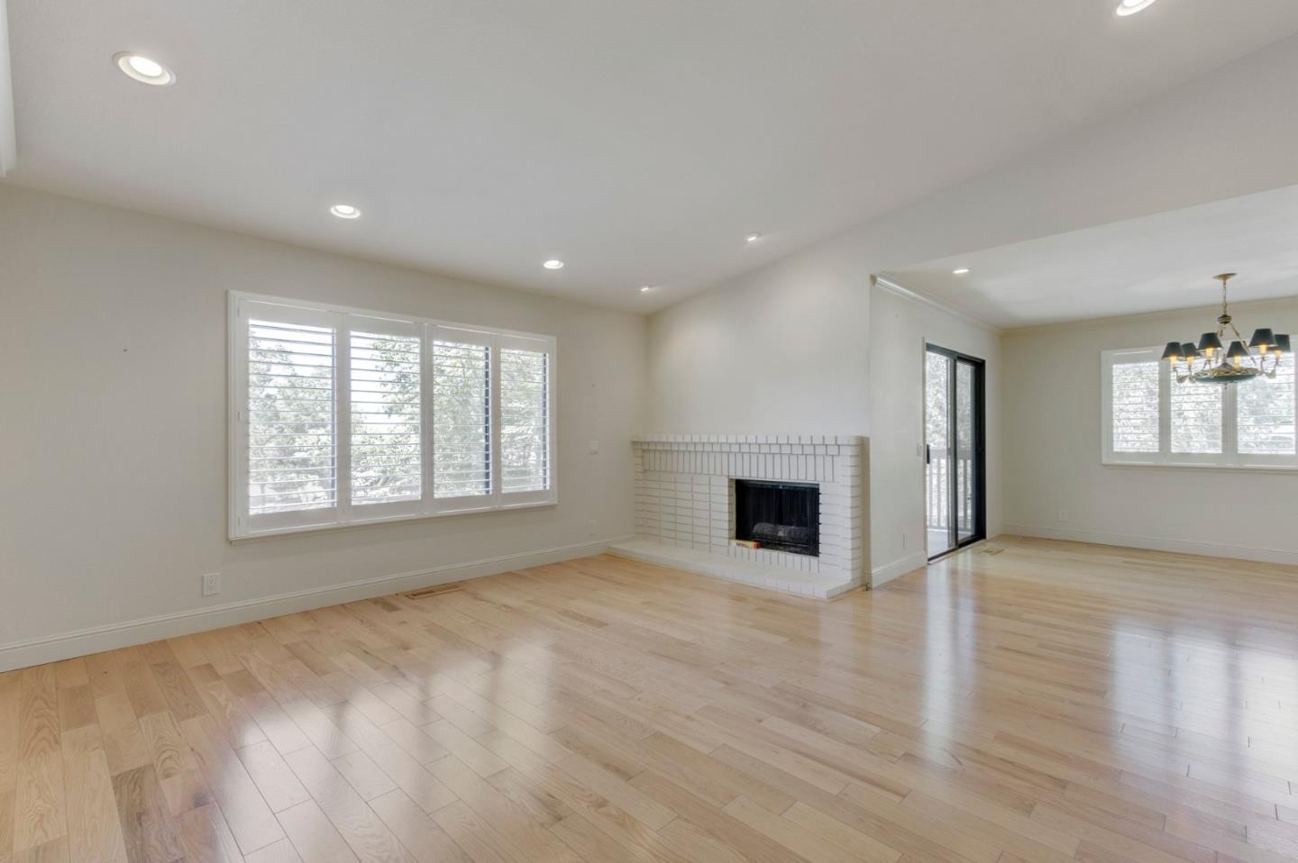 Neighborhood Neighborhood-76