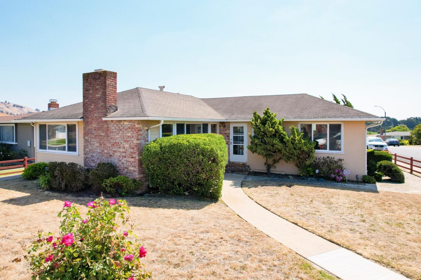 Neighborhood Neighborhood-3