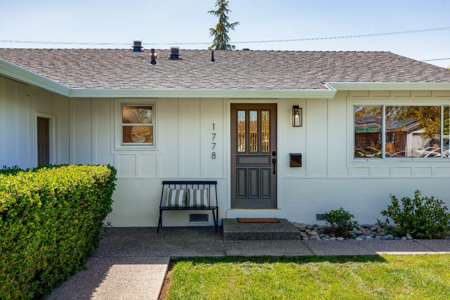 Neighborhood Neighborhood-65