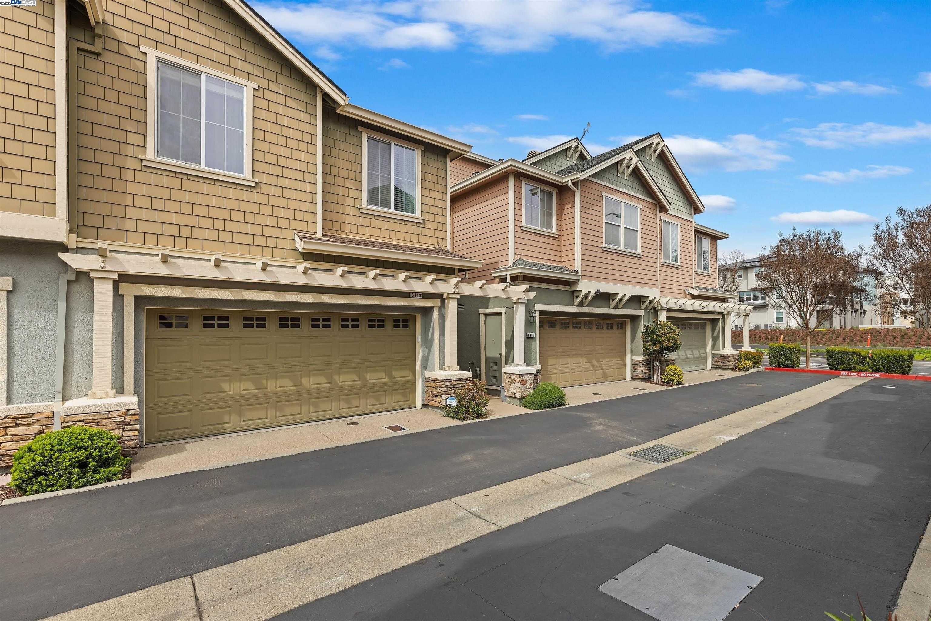 Neighborhood Neighborhood-23