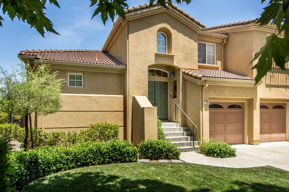 Neighborhood Neighborhood-24