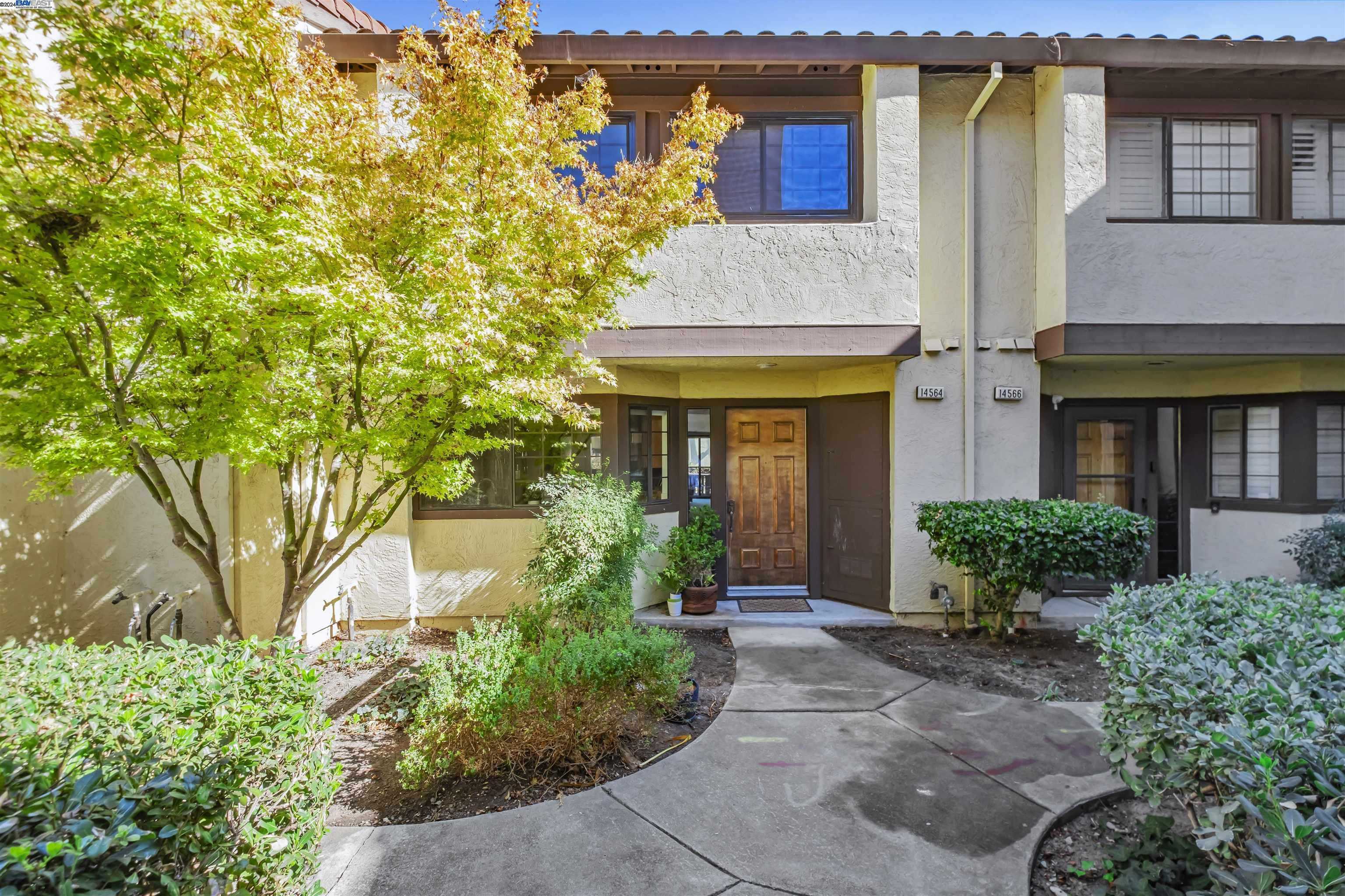 Neighborhood Neighborhood-9