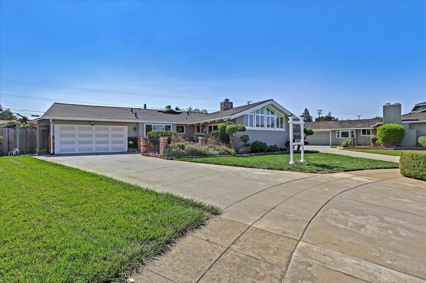 Neighborhood Neighborhood-61