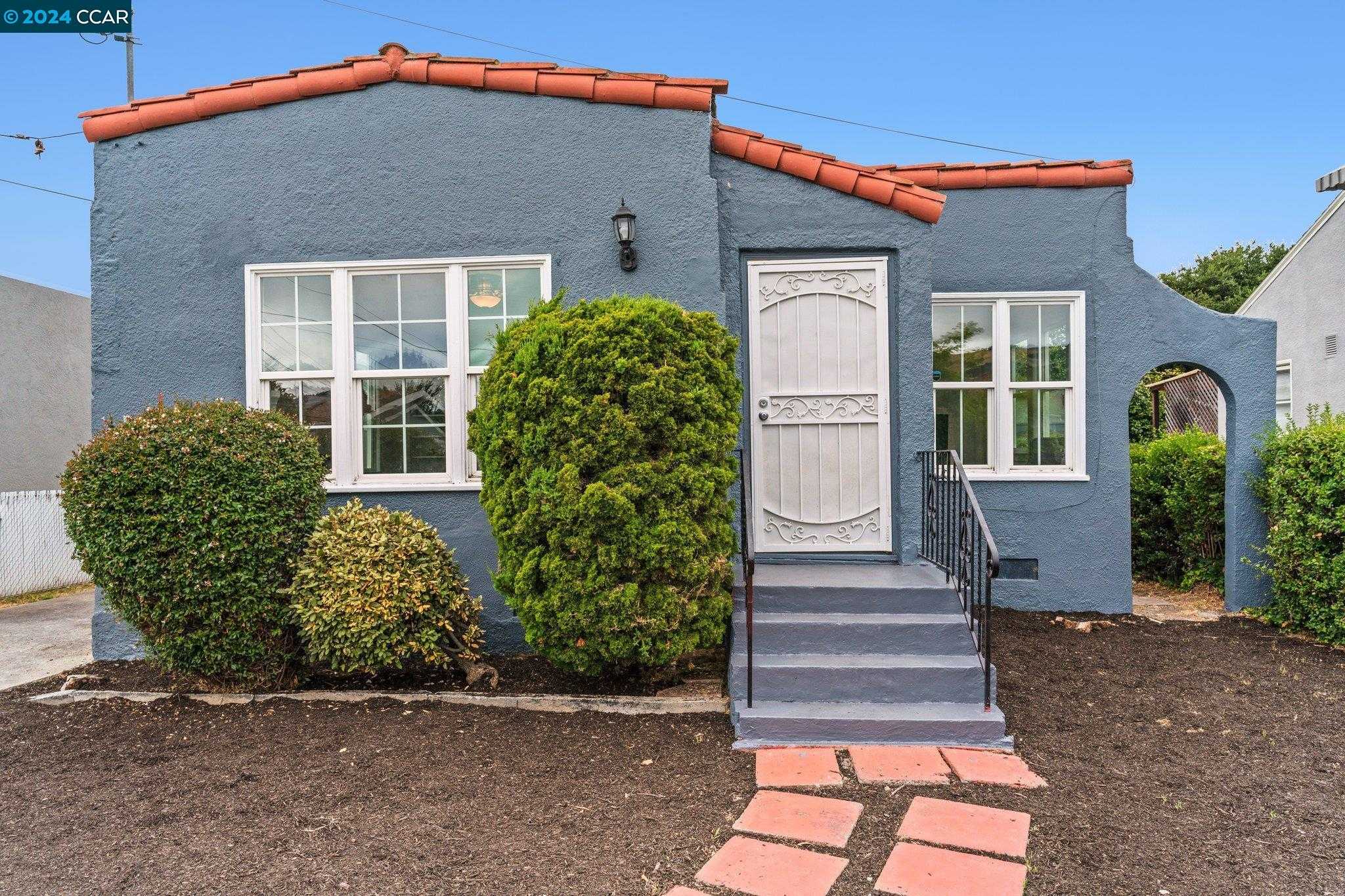 Neighborhood Neighborhood-5