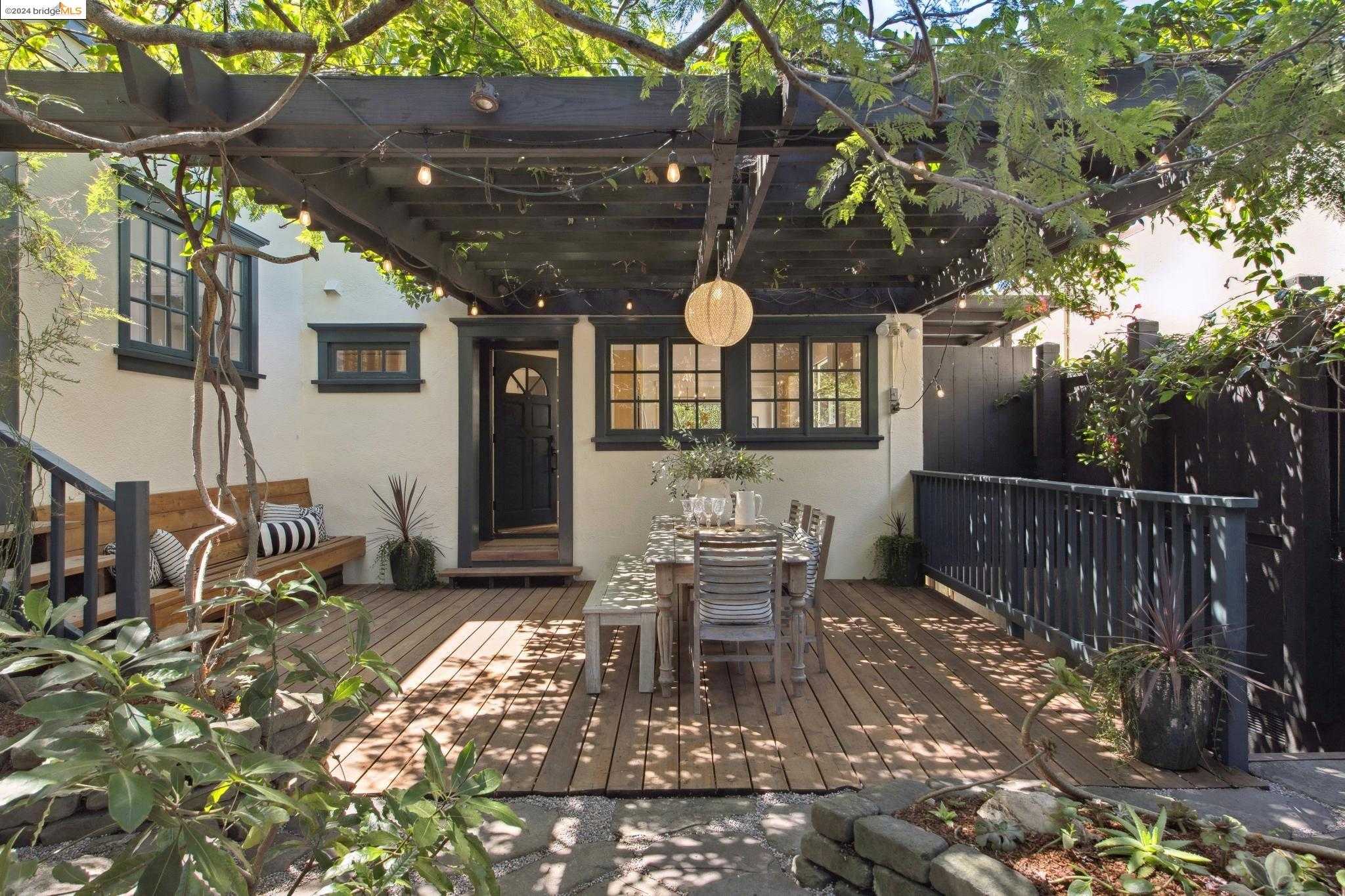 Neighborhood Neighborhood-35