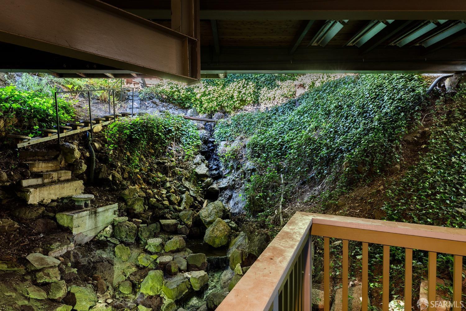 Neighborhood Neighborhood-28