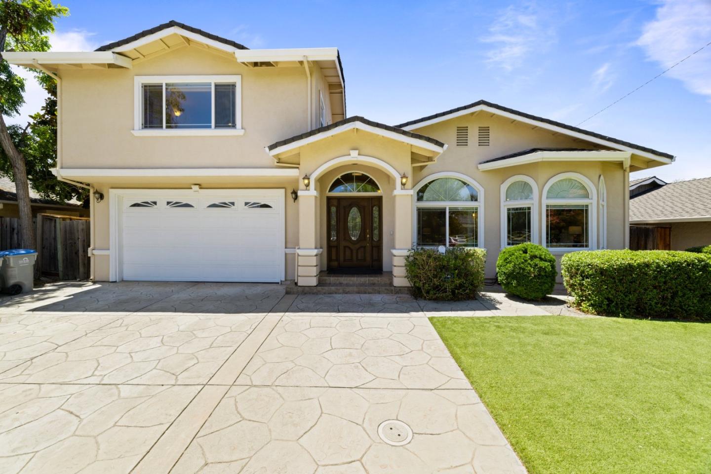 Neighborhood Neighborhood-4