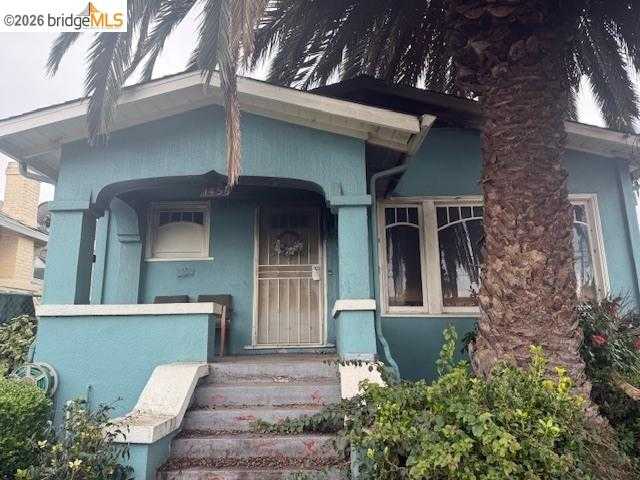 Neighborhood-27