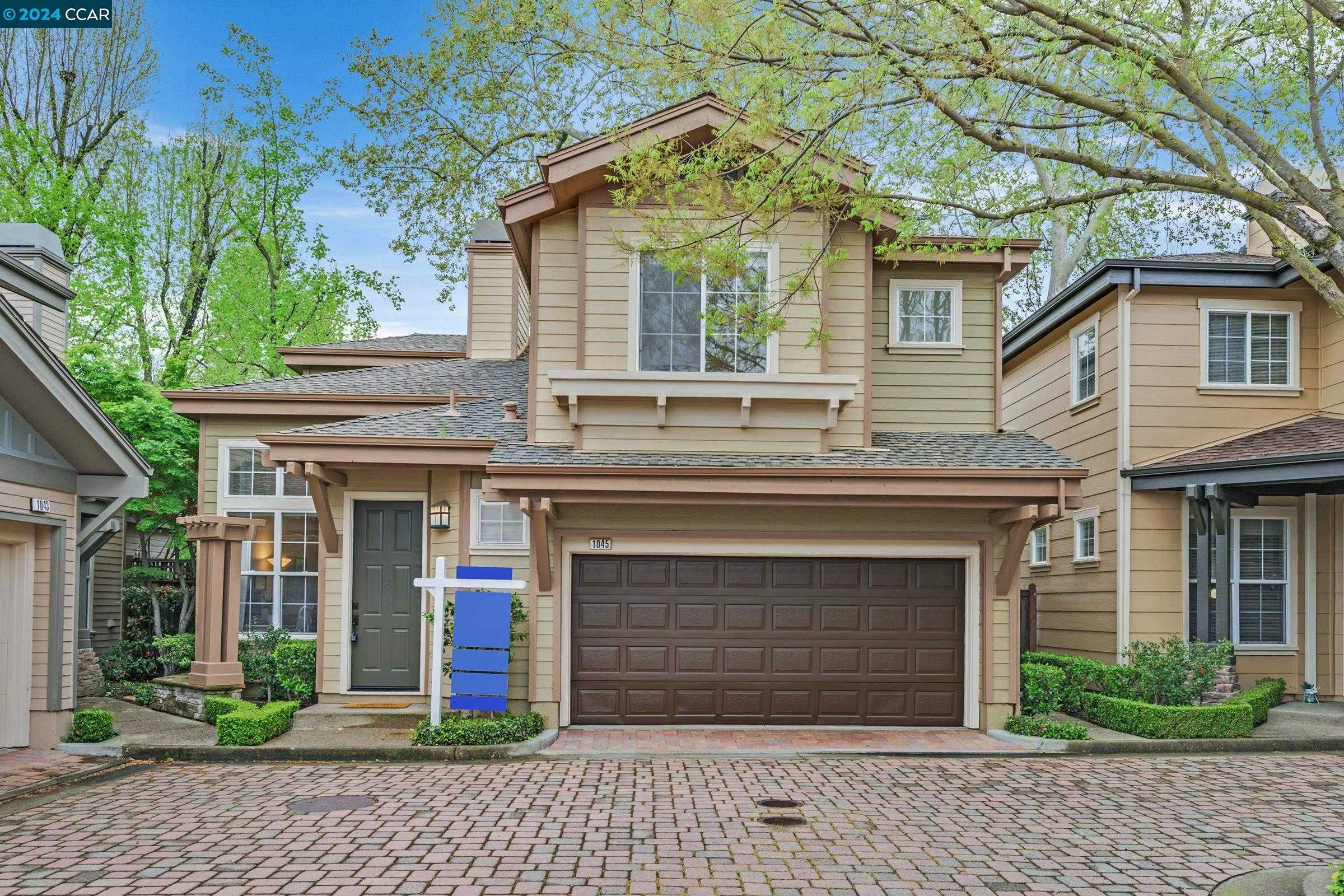 Neighborhood Neighborhood-1