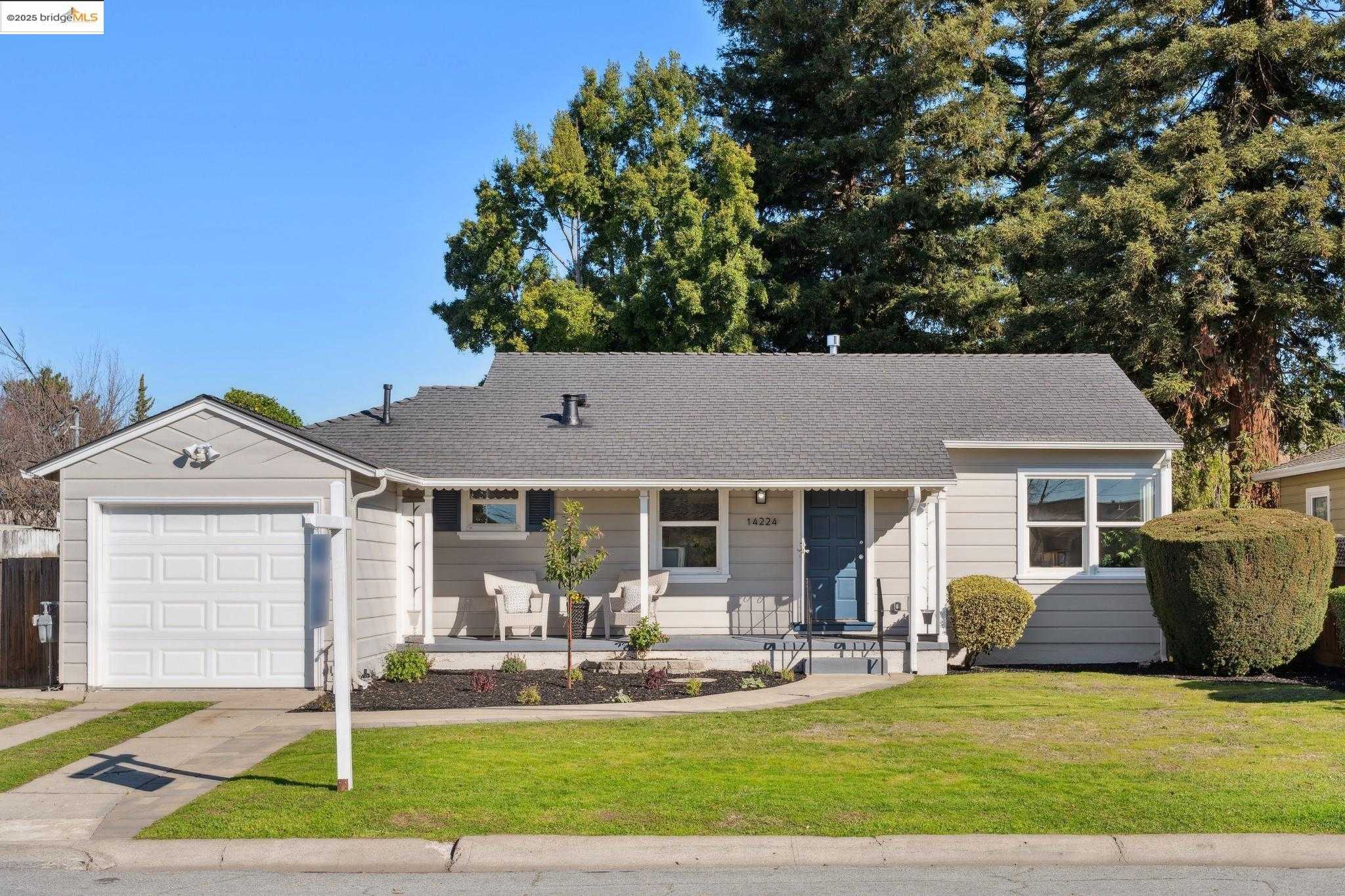 Neighborhood Neighborhood-3