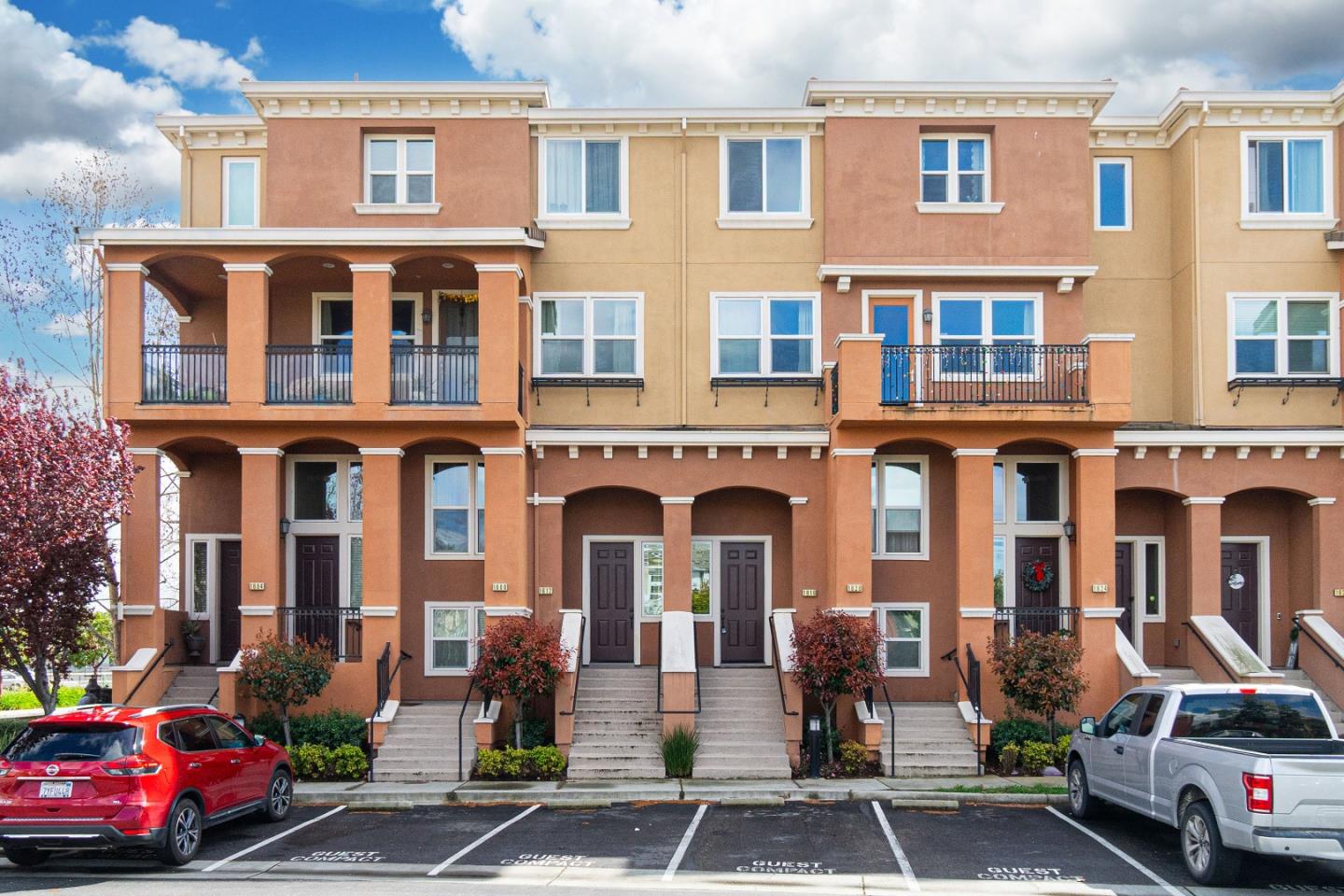 Neighborhood Neighborhood-10