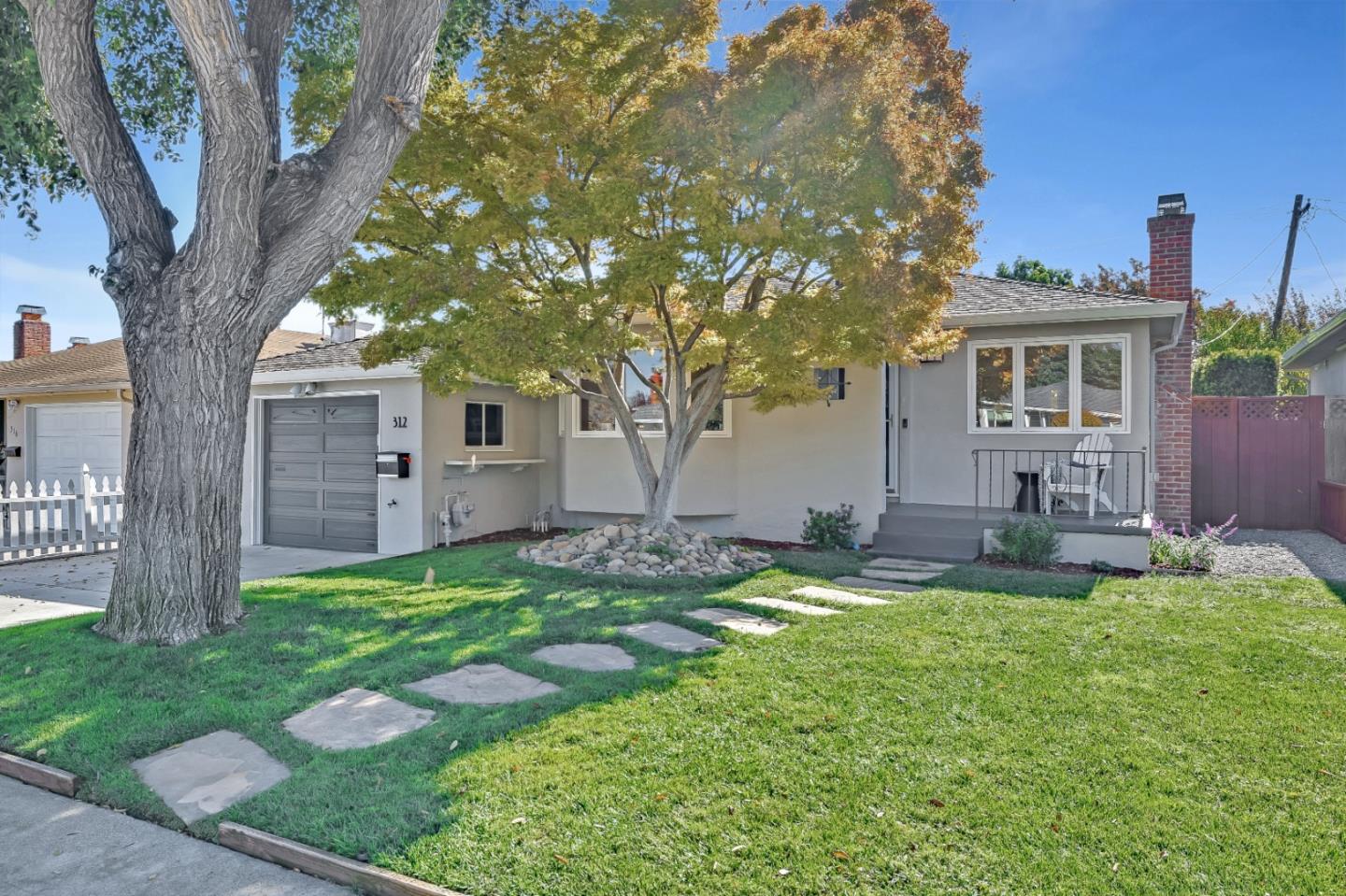 Neighborhood Neighborhood-127