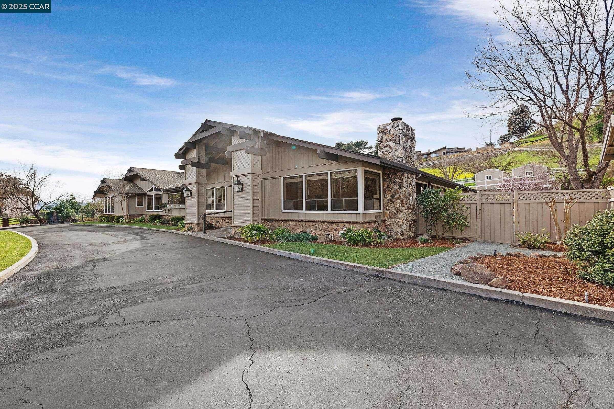 Neighborhood Neighborhood-6