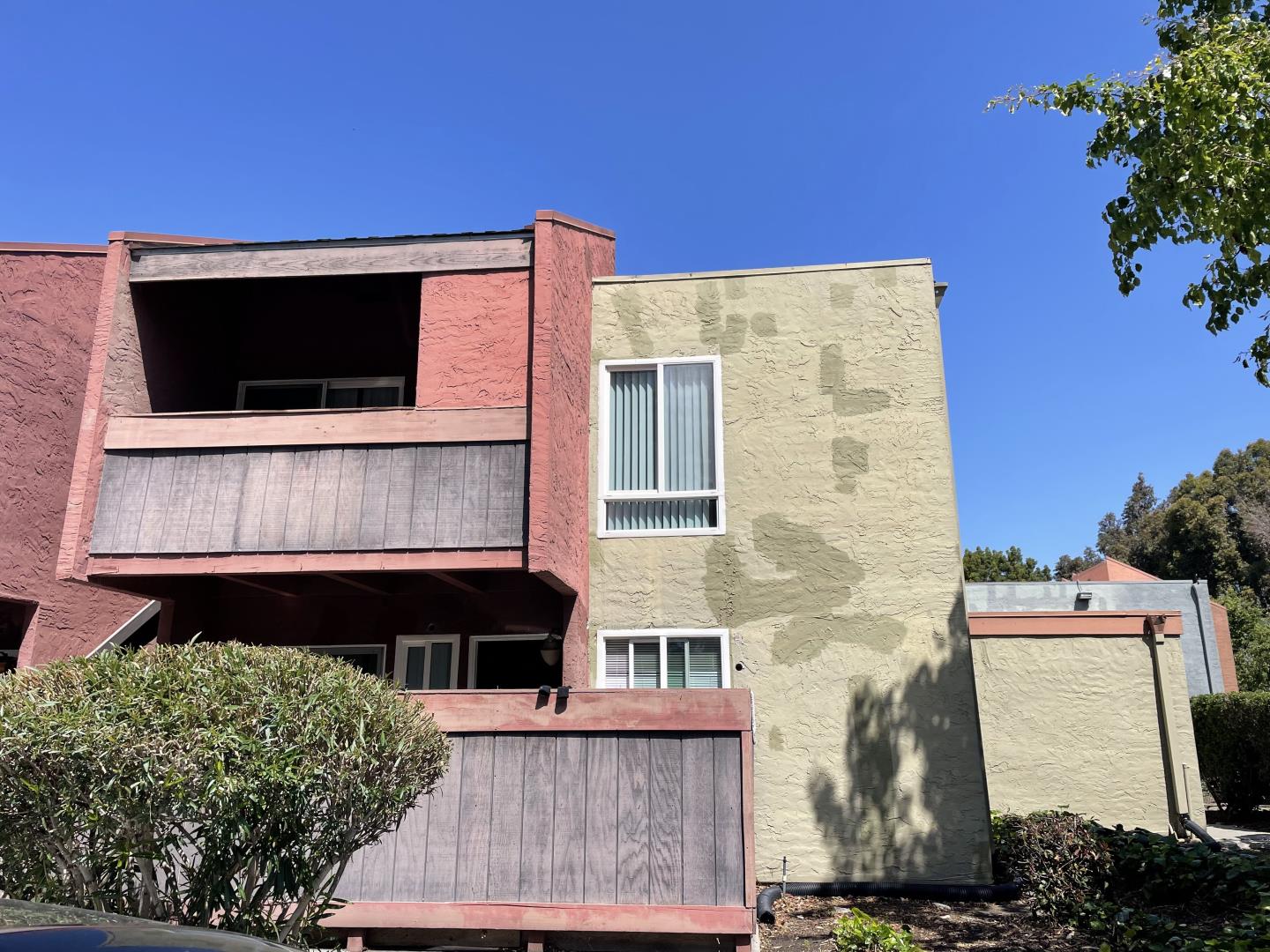 Neighborhood Neighborhood-201