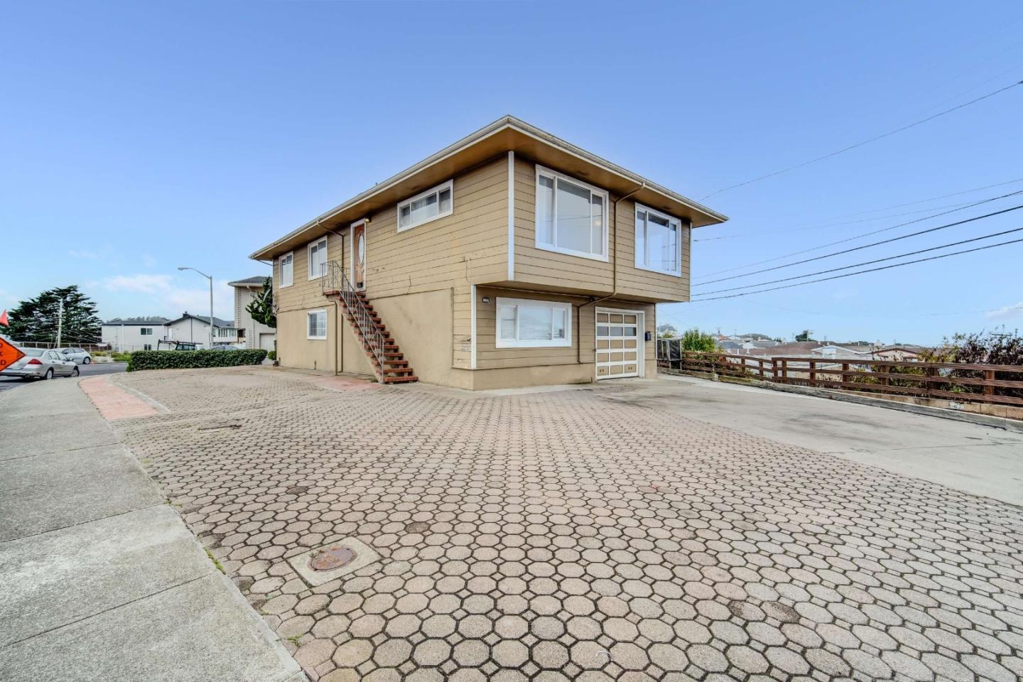 Neighborhood Neighborhood-3