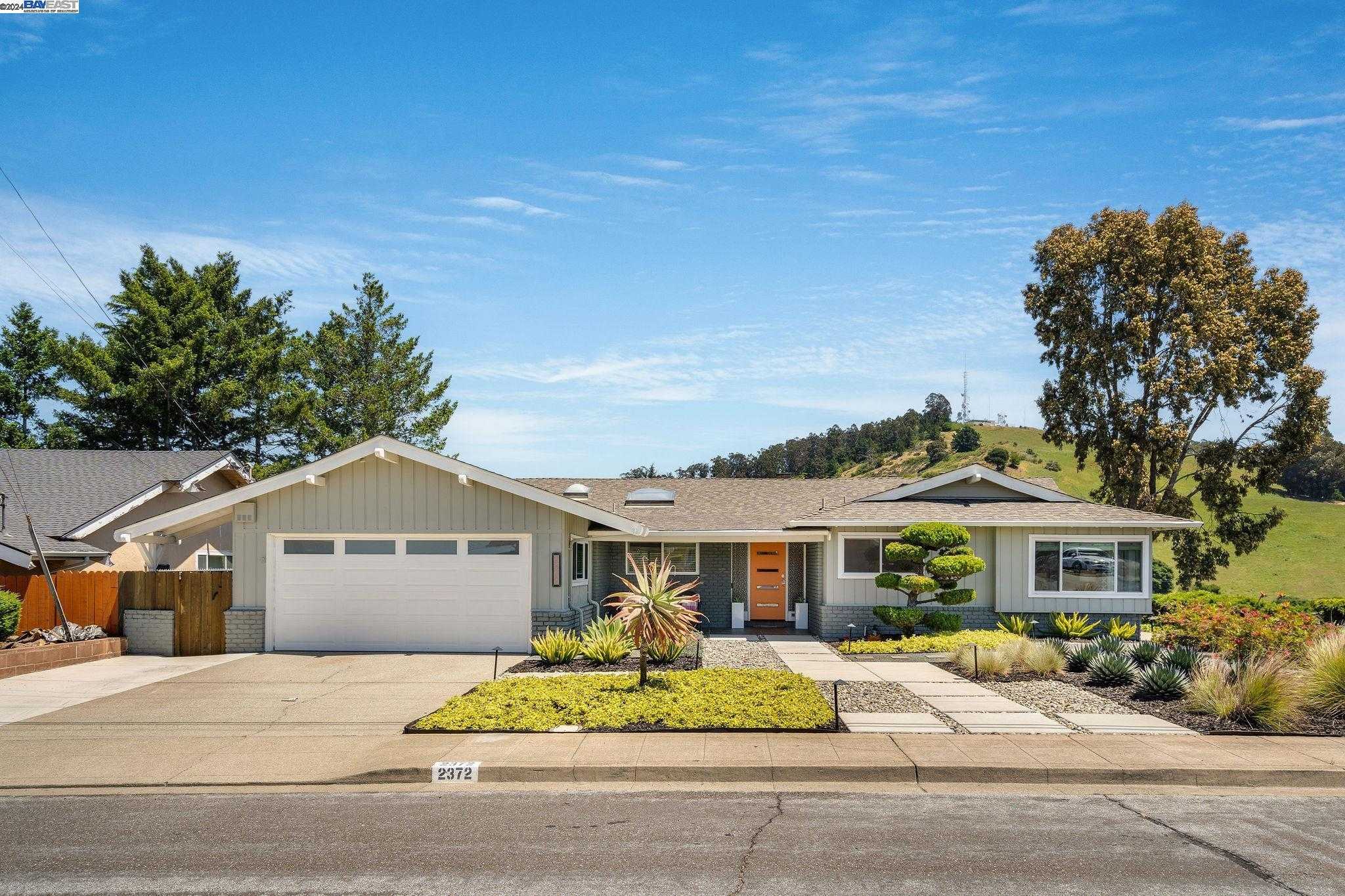 Neighborhood Neighborhood-19