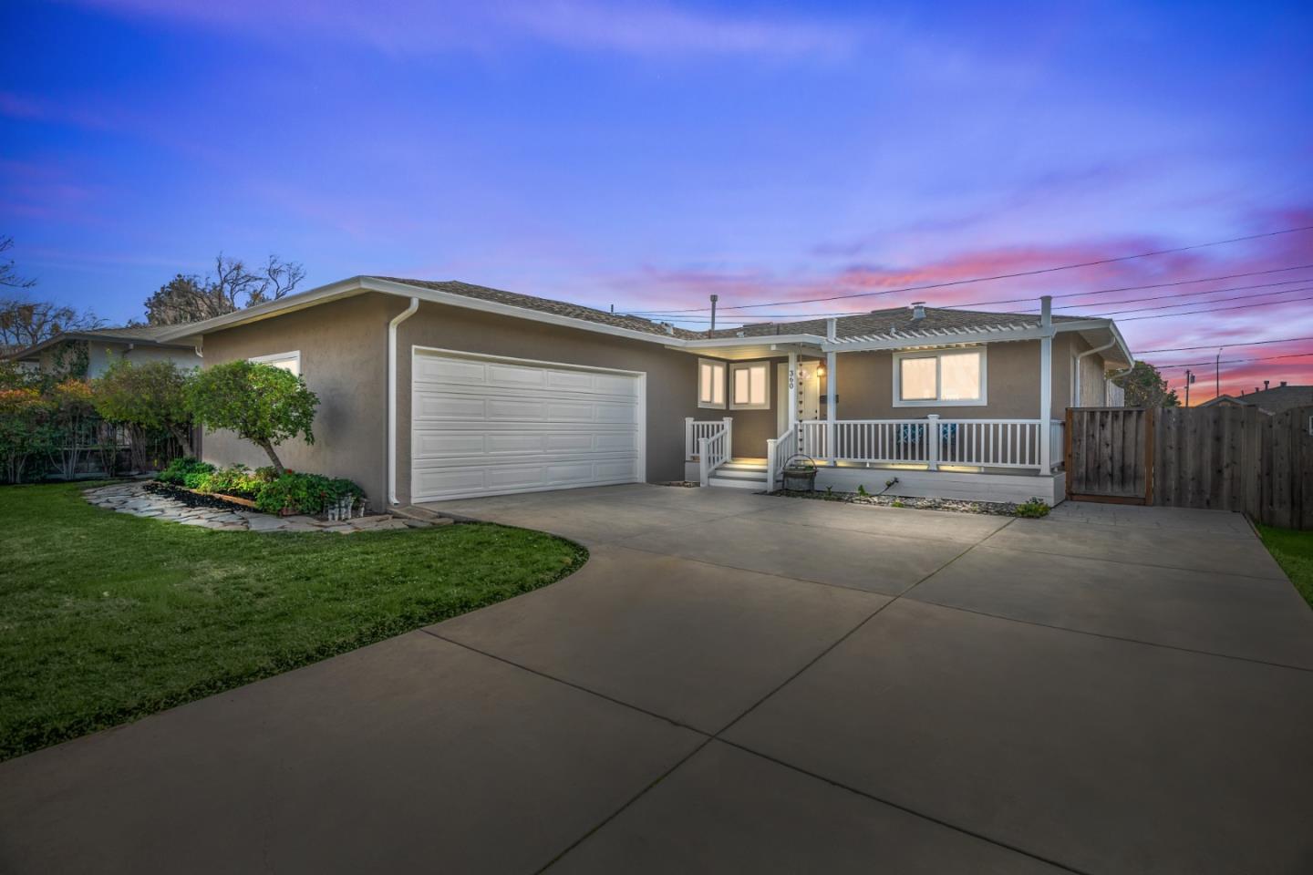 Neighborhood Neighborhood-9