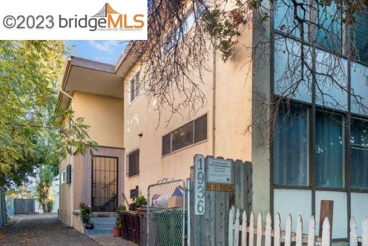 Neighborhood Neighborhood-10