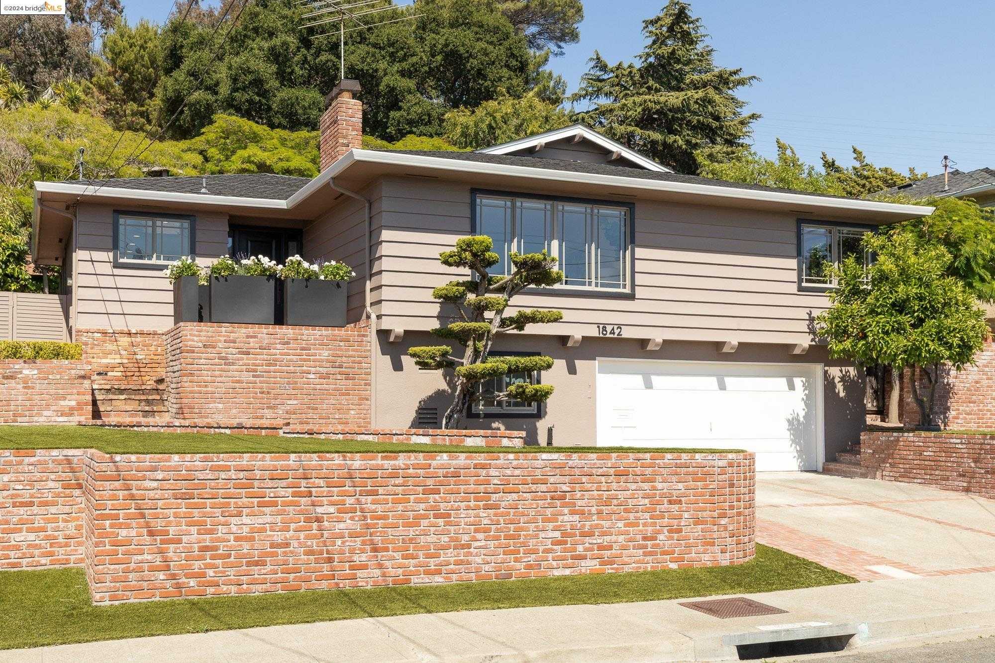 Neighborhood Neighborhood-11