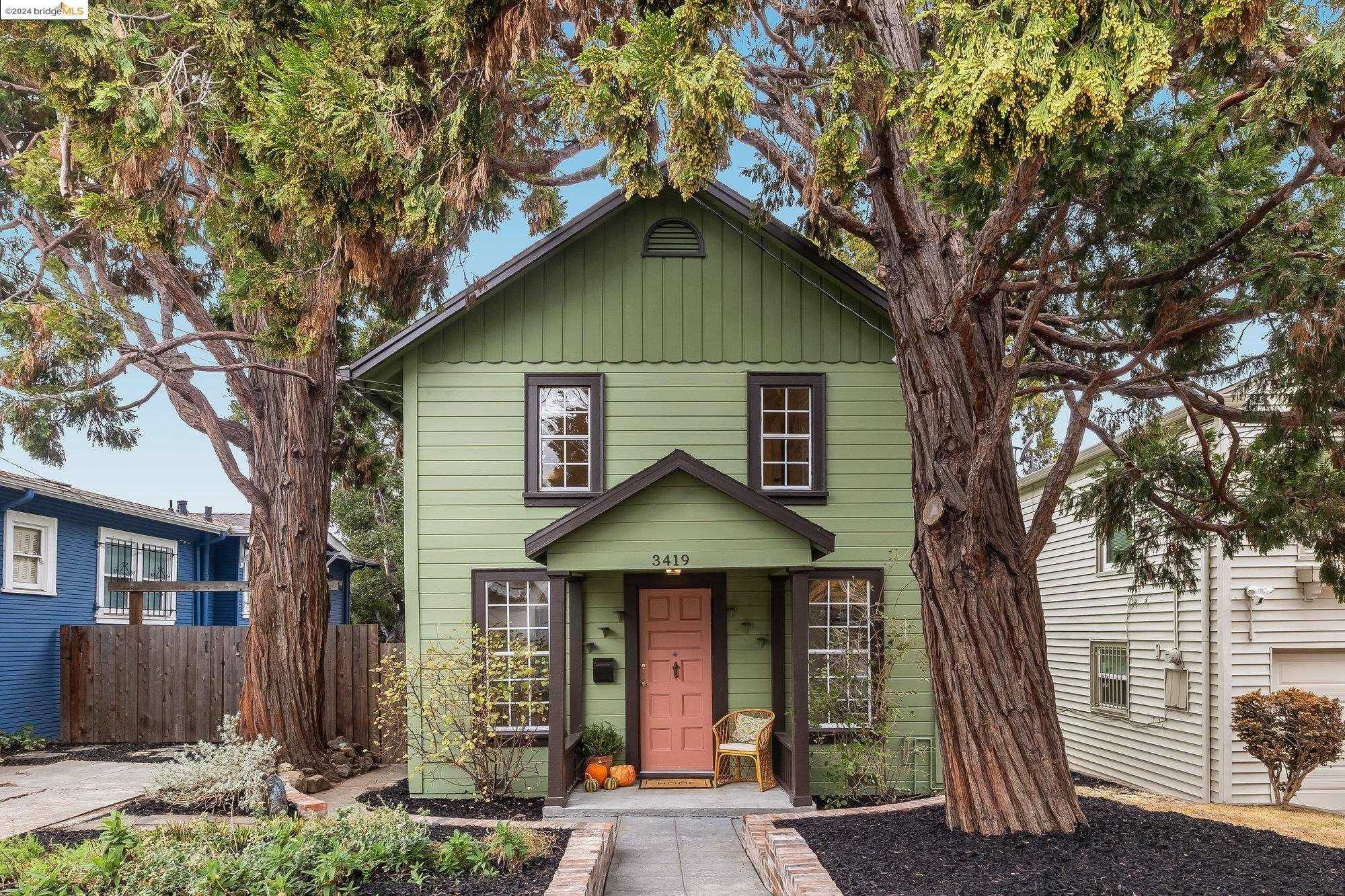 Neighborhood Neighborhood-4