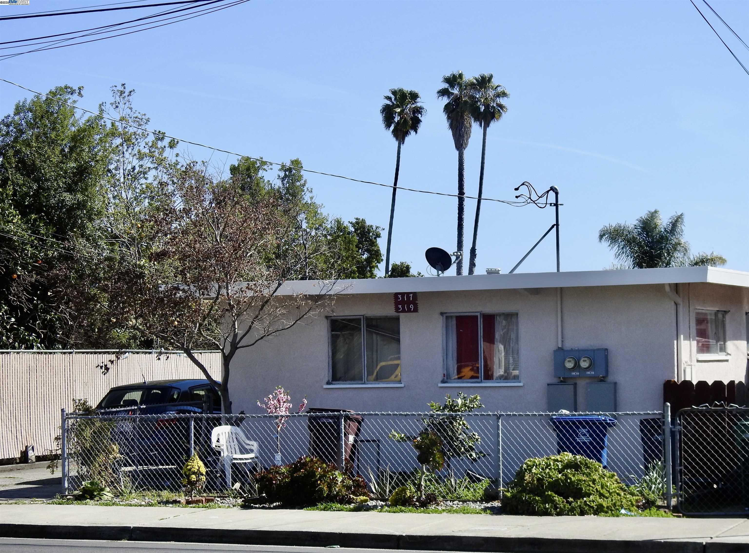 Neighborhood Neighborhood-22