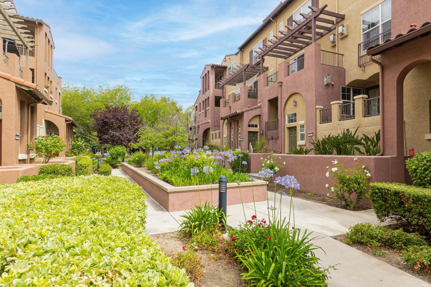 Neighborhood Neighborhood-35