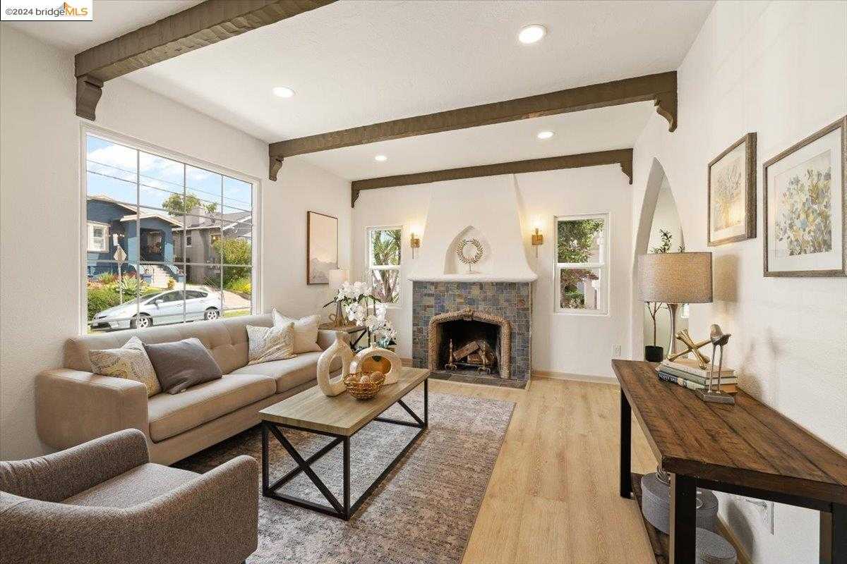 Neighborhood Neighborhood-13